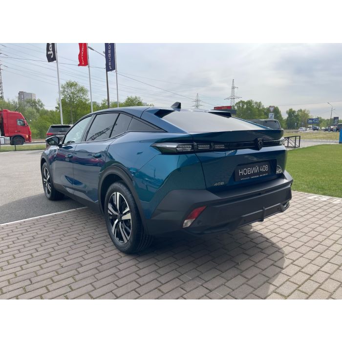 Peugeot 408 1.6 PureTech 215 АКПП-8 GT 2025