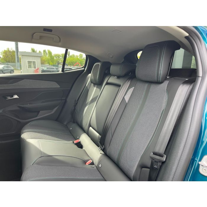 Peugeot 408 1.6 PureTech 215 АКПП-8 GT 2025