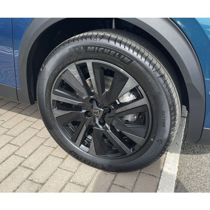 Peugeot New 2008 1.2 Hybrid 136 АКПП-6 GT