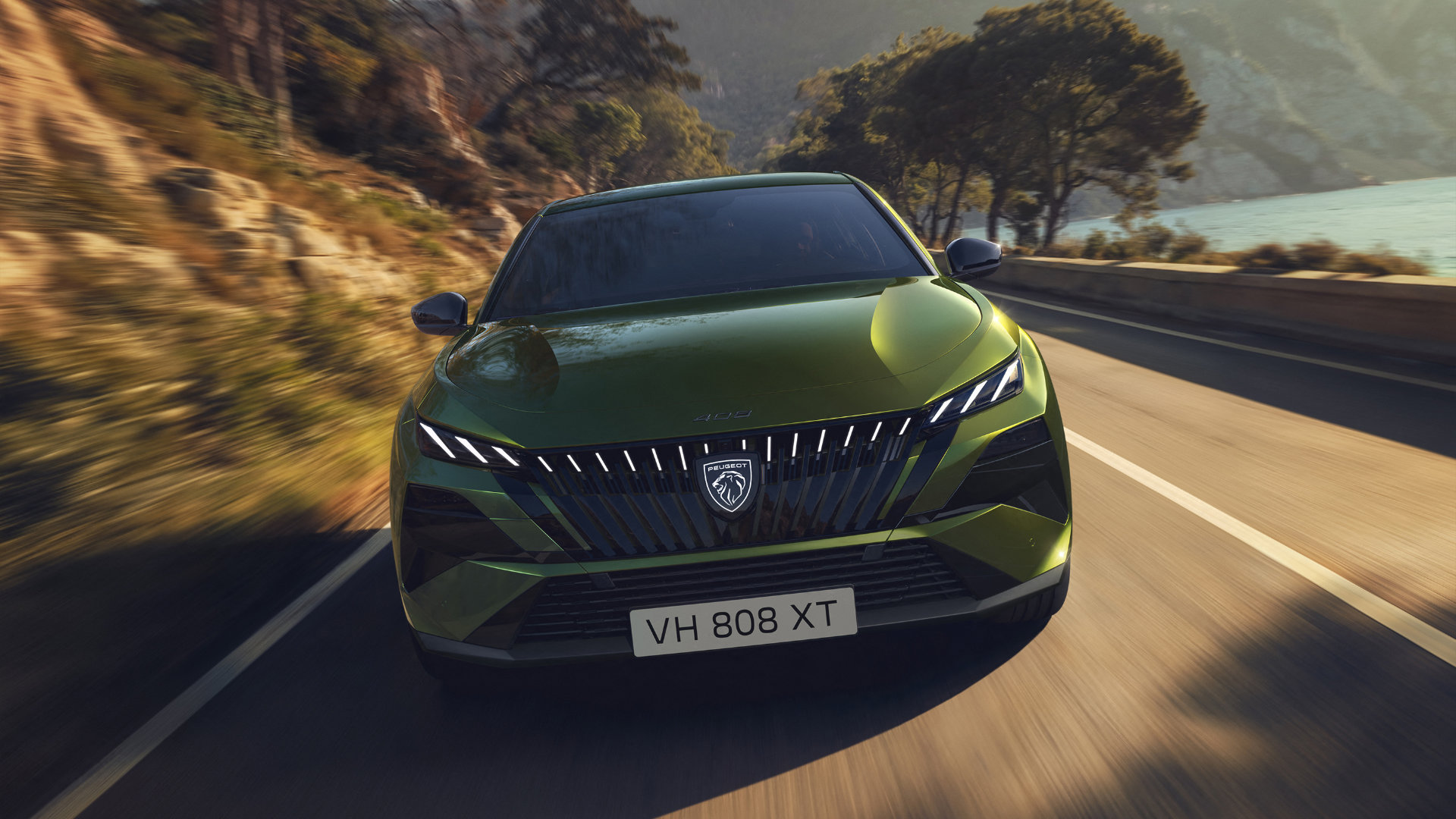 PEUGEOT презентує новий ефектний фастбек PEUGEOT 408